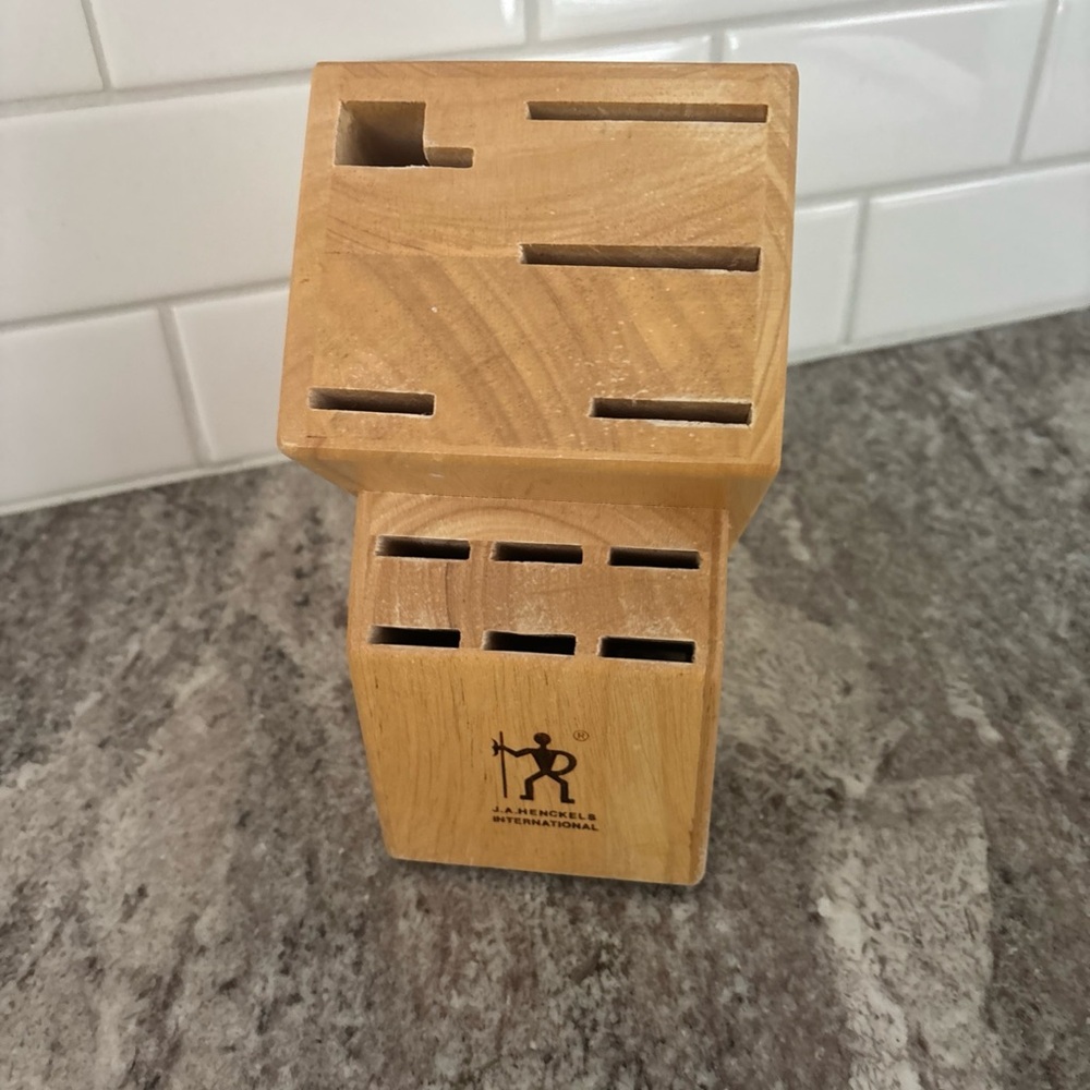 JA Henckels International 11 Slot Birch Wood Knife Holding Block [For 11 Pieces]
